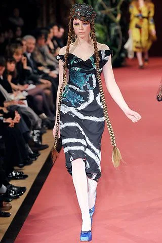 Look 38
